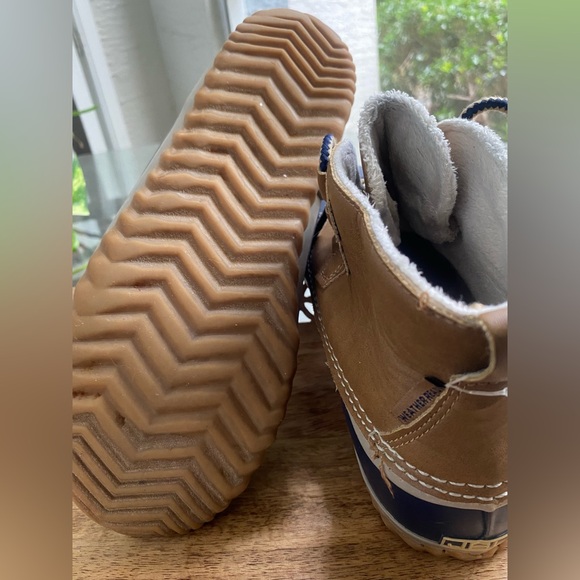 Duck Boots • Blue/Tan • Memory Foam Footbed • Waterproof - Picture 5 of 5